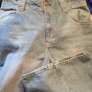 WE THE FREE Wide Leg High Rise Jeans size 31 waist 18 inches 28.5 Inseam